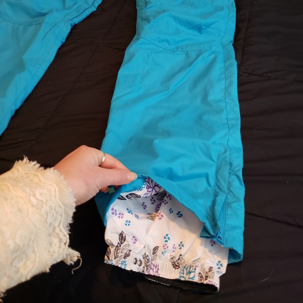 Dakine Aqua/Blue Snowboard or Ski Pants 🏂 ⛷️ 🏔️ - Picture 4 of 10